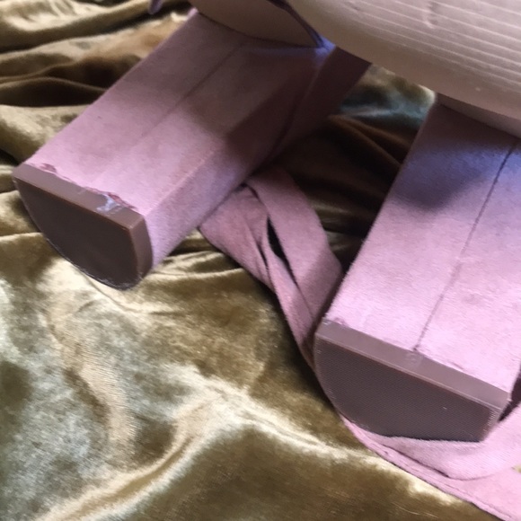 Lace-Up Nude Heels - Picture 7 of 9